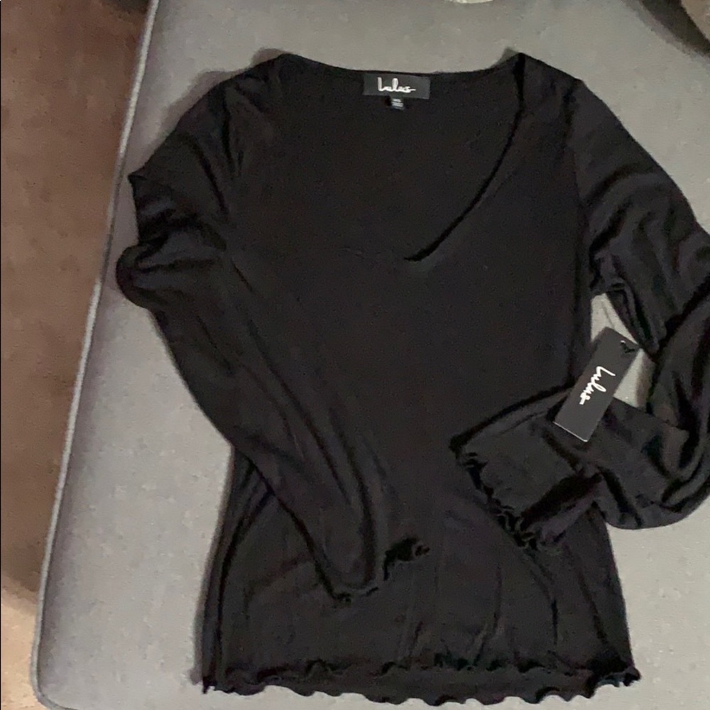 Lulus black shirt